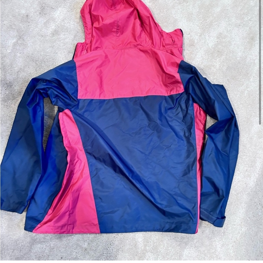 Columbia Red and Blue Raincoat with Water-Resistant Design - Picture 2 of 4
